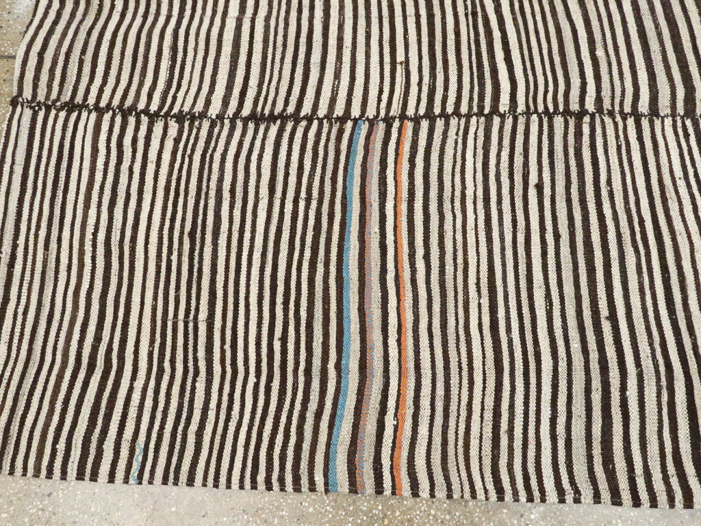 Vintage Persian Mazandaran Kilim Accent Carpet, No.28394 - Gss