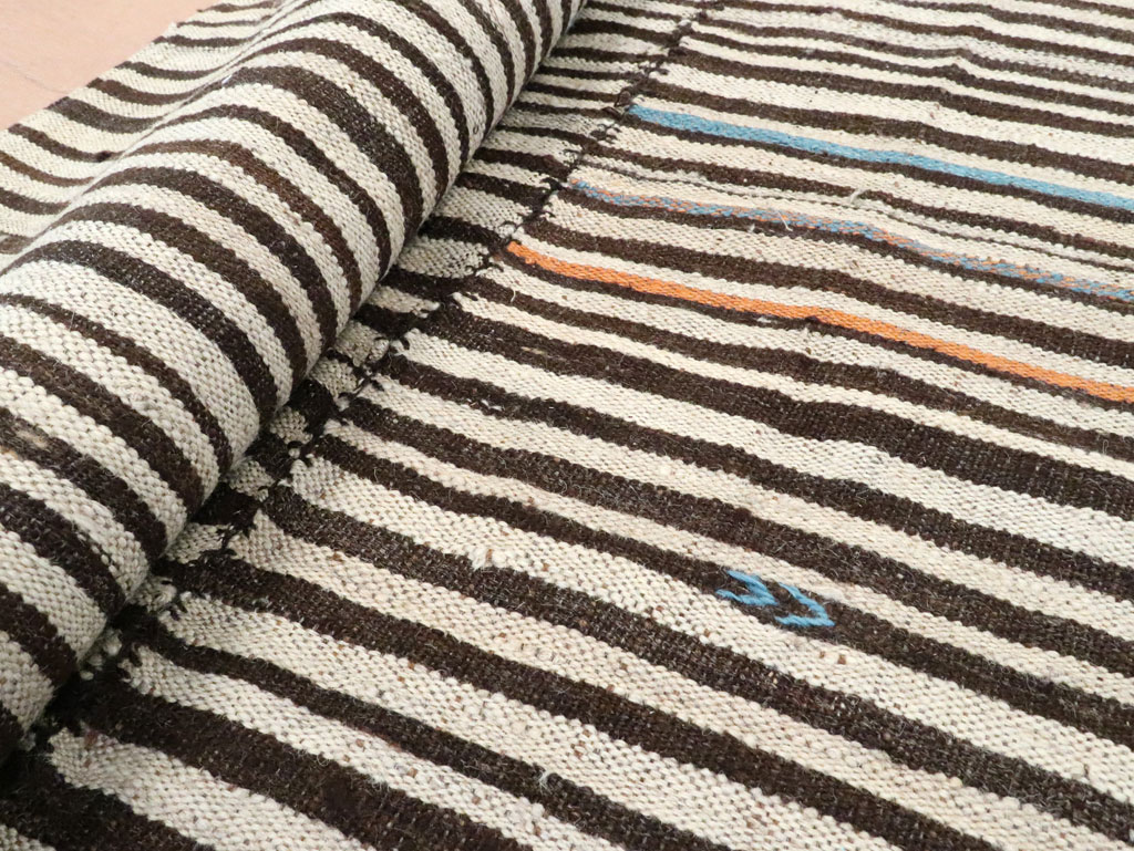 Vintage Persian Mazandaran Kilim Accent Carpet, No.28394 - Gss