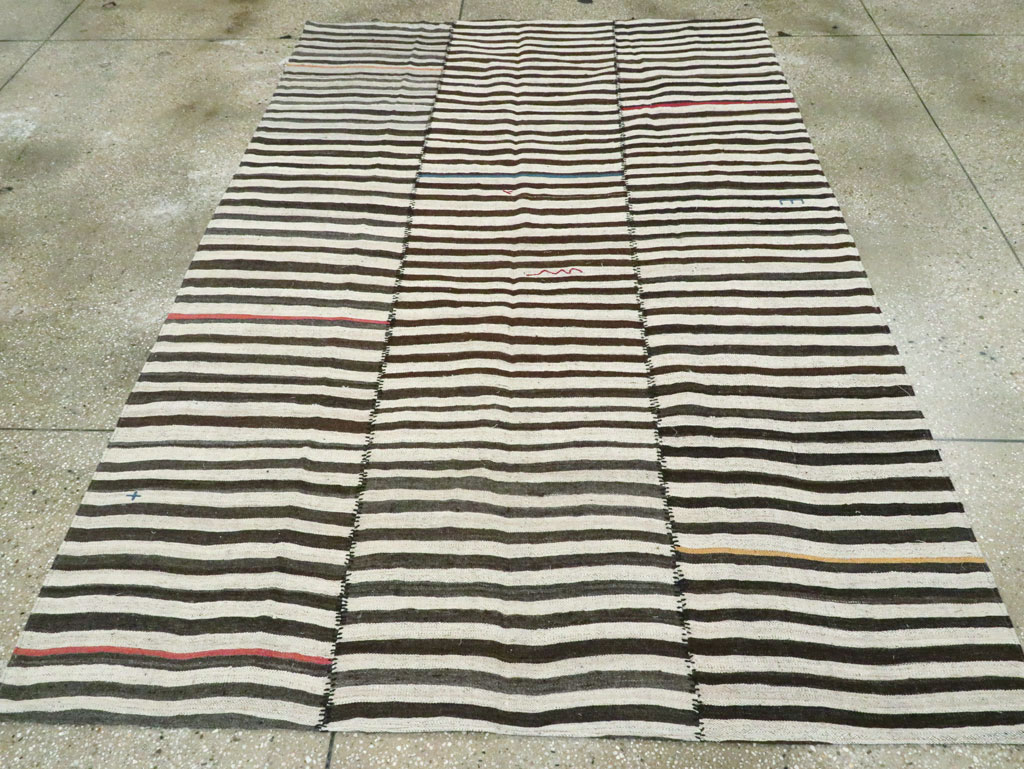 Vintage Persian Flatweave Kilim Accent Rug, No.28395 - Gss