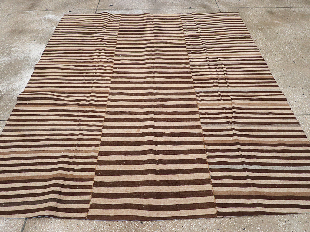 Vintage Persian Flatweave Kilim Accent Rug, No.28396 - Gss