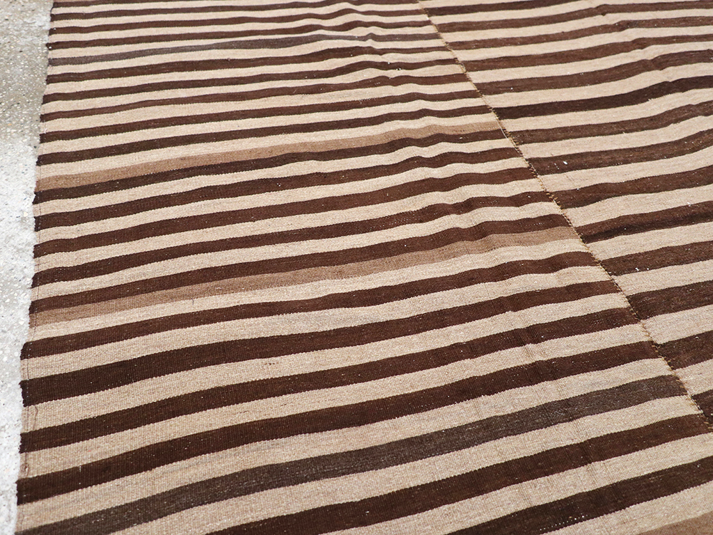 Vintage Persian Flatweave Kilim Accent Rug, No.28396 - Gss