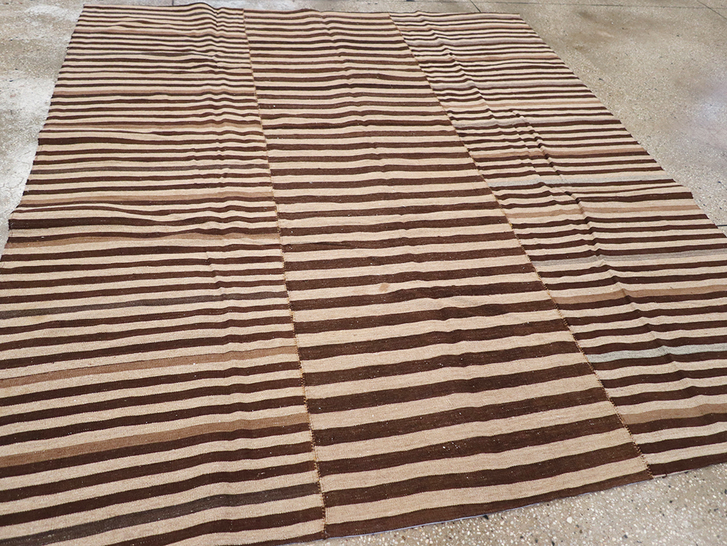 Vintage Persian Flatweave Kilim Accent Rug, No.28396 - Gss