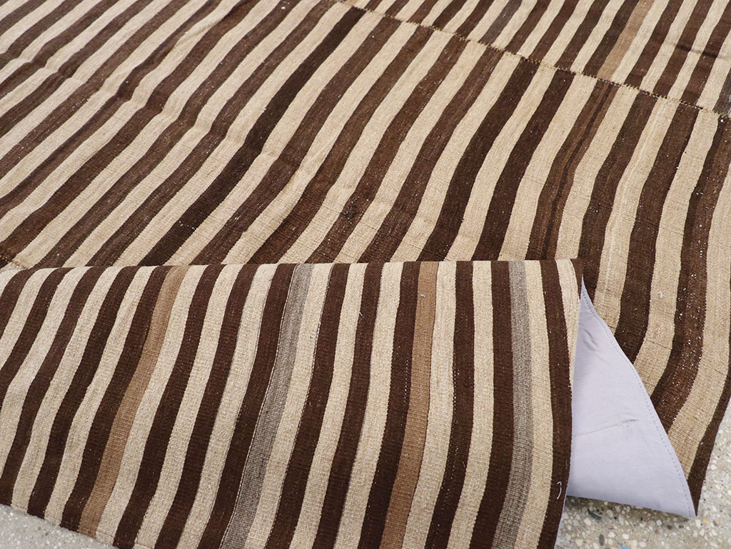 Vintage Persian Flatweave Kilim Accent Rug, No.28396 - Gss