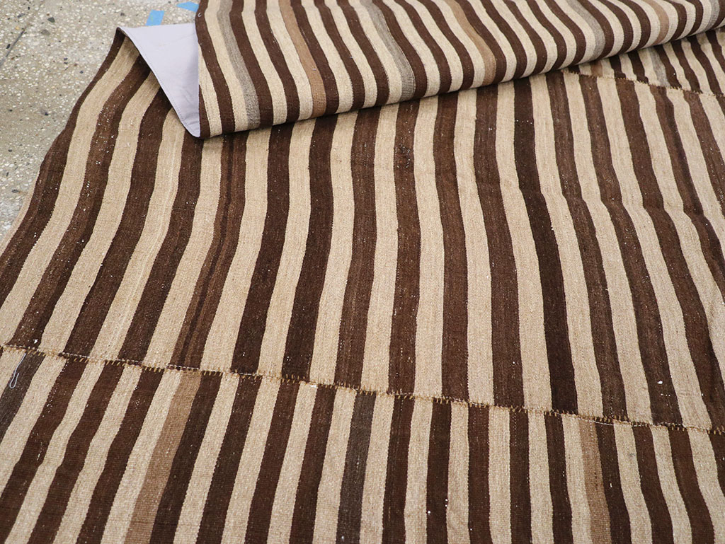 Vintage Persian Flatweave Kilim Accent Rug, No.28396 - Gss