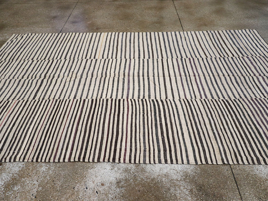 Vintage Persian Flatweave Kilim Gallery Carpet, No.28398 - Gss