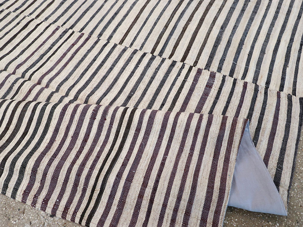 Vintage Persian Flatweave Kilim Gallery Carpet, No.28398 - Gss