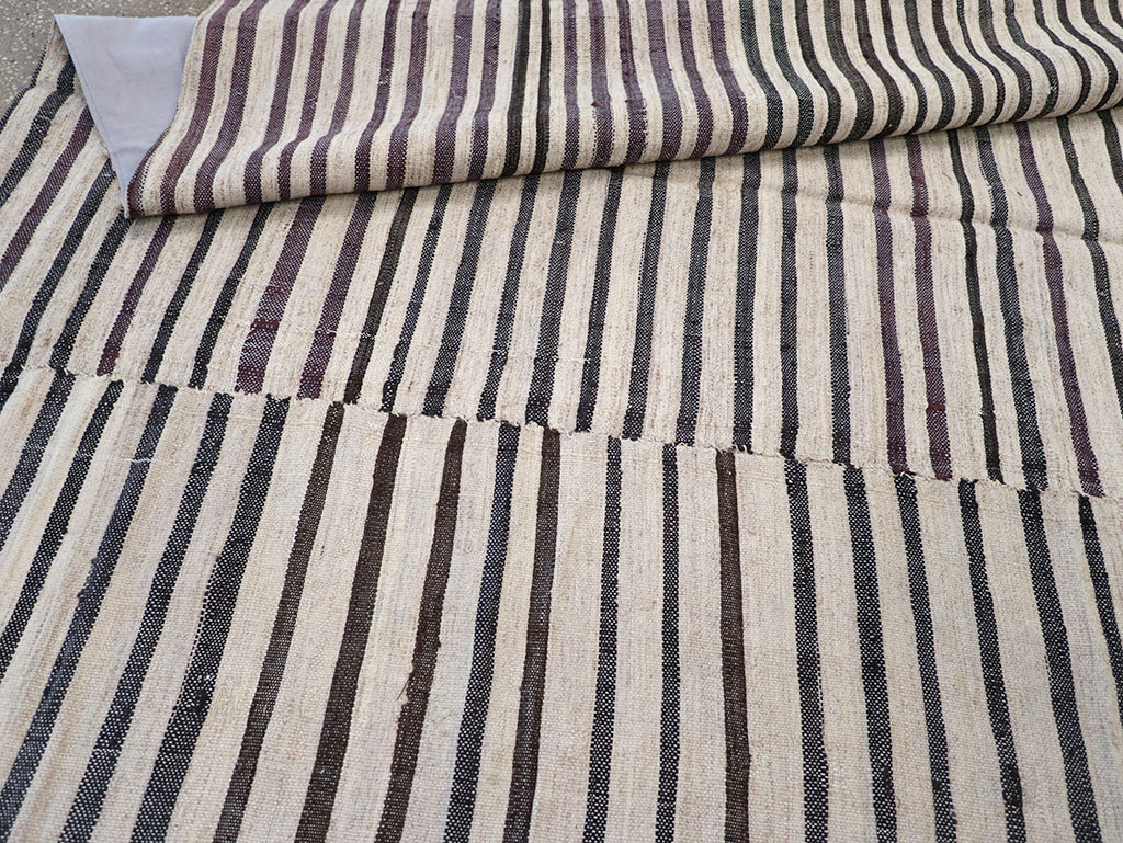 Vintage Persian Flatweave Kilim Gallery Carpet, No.28398 - Gss