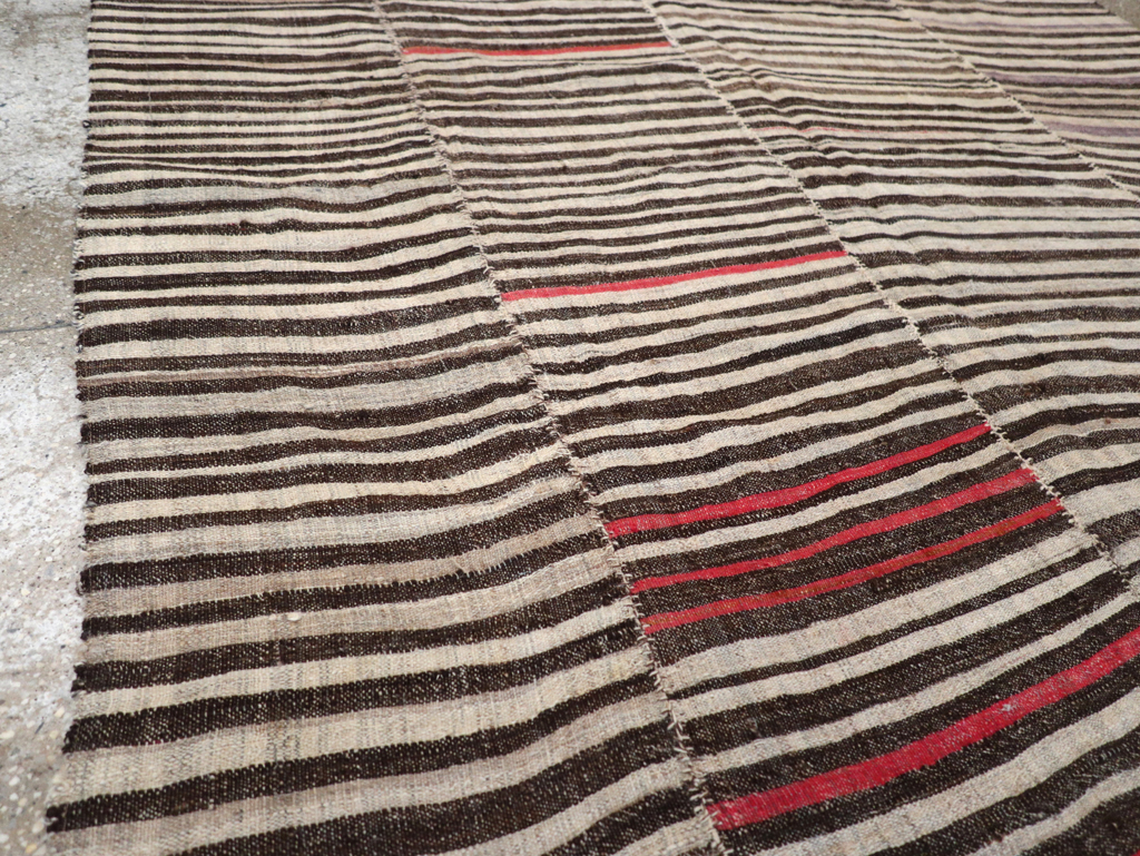 Vintage Persian Flatweave Kilim Accent Carpet, No.28399 - Gss