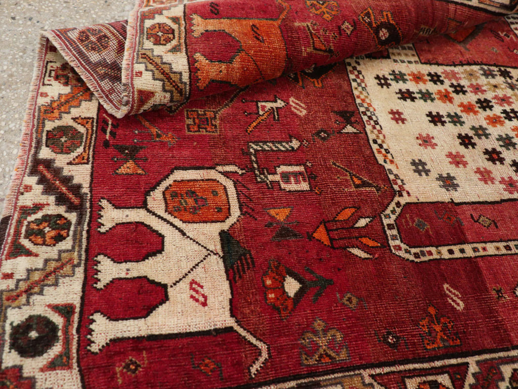 Vintage Persian Qashqai Pictorial Throw Rug, No.28434 - Gss