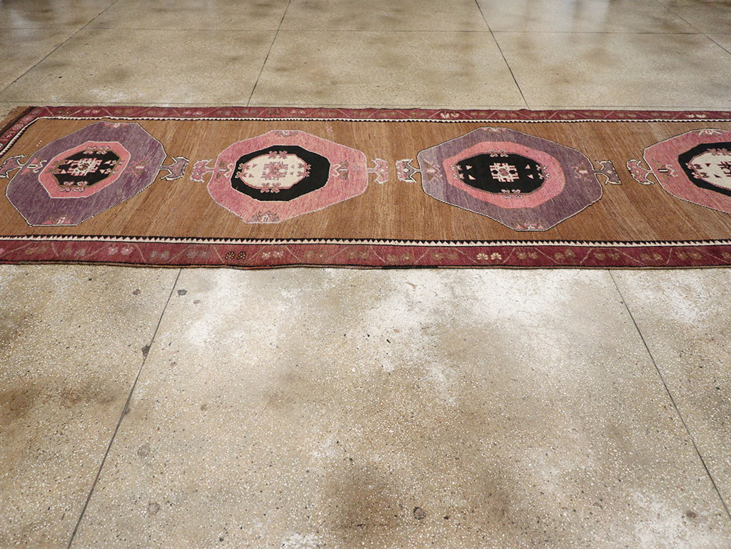 Vintage Turkish Anatolian Long Gallery Carpet, No.28458 - Gss