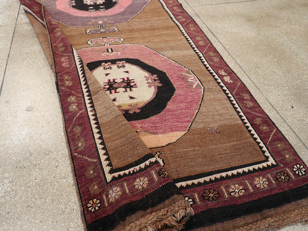 Vintage Turkish Anatolian Long Gallery Carpet, No.28458 - Gss