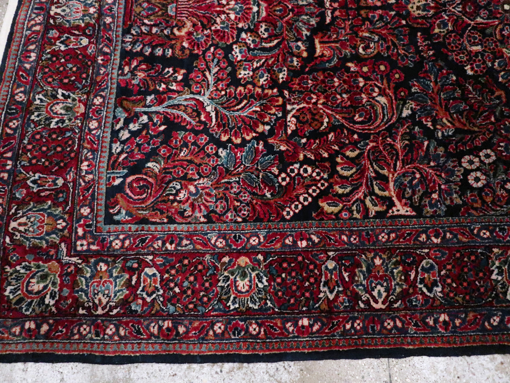 Antique Persian Sarouk Carpet, No.28497 - Gss