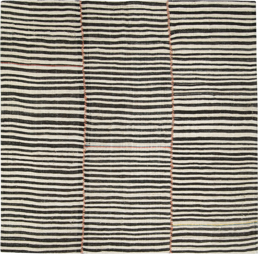 Vintage Persian Flatweave Kilim Square Accent Rug, No.28502 - Gss