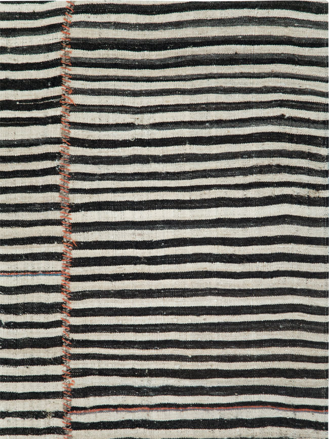 Vintage Persian Flatweave Kilim Square Accent Rug, No.28503 - Gss