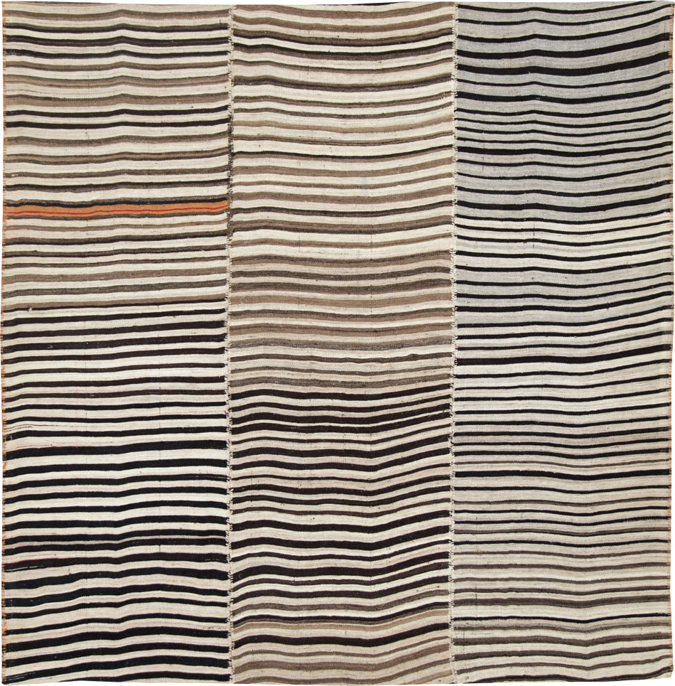 Vintage Persian Flatweave Kilim Square Accent Carpet, No.28507 - Gss