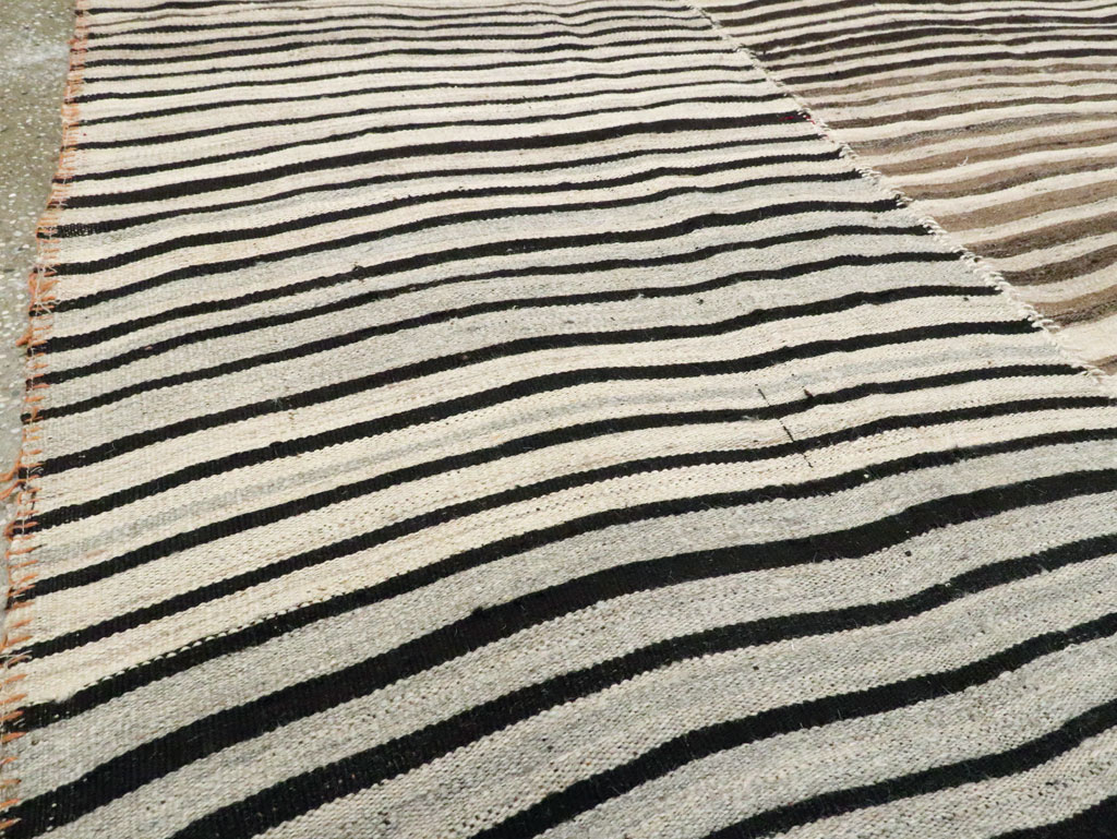 Vintage Persian Flatweave Kilim Square Accent Carpet, No.28507 - Gss