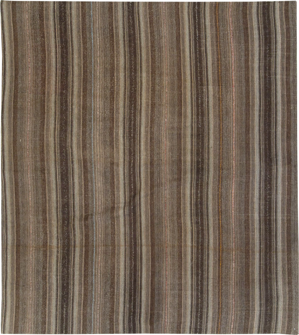 Vintage Persian Flatweave Kilim Accent Rug, No.28510 - Gss