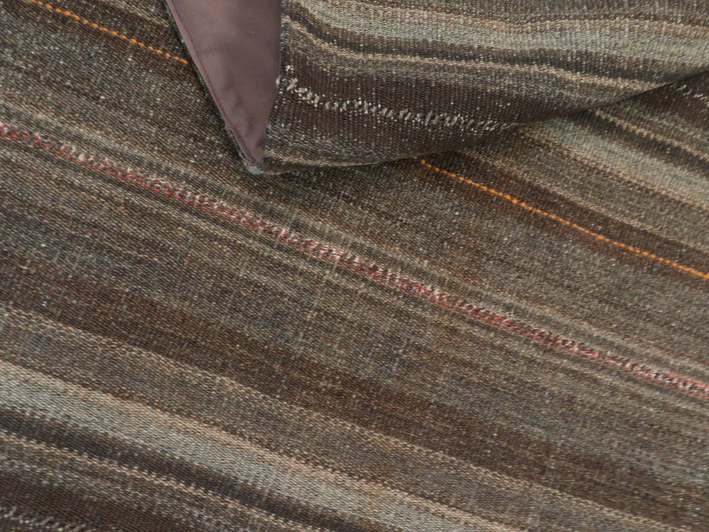 Vintage Persian Flatweave Kilim Accent Rug, No.28510 - Gss