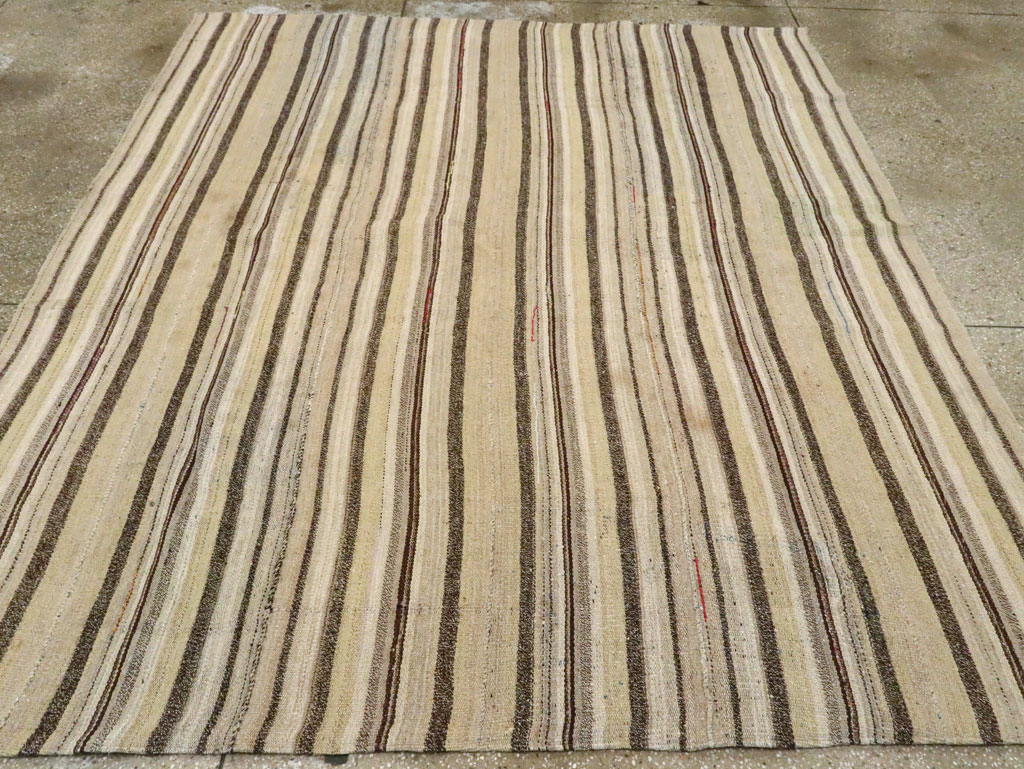 Vintage Persian Flatweave Kilim Accent Rug, No.28511 - Gss