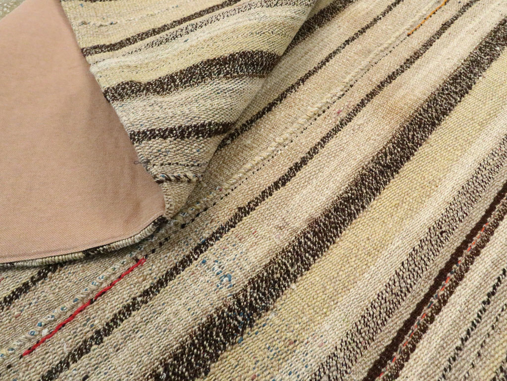 Vintage Persian Flatweave Kilim Accent Rug, No.28511 - Gss