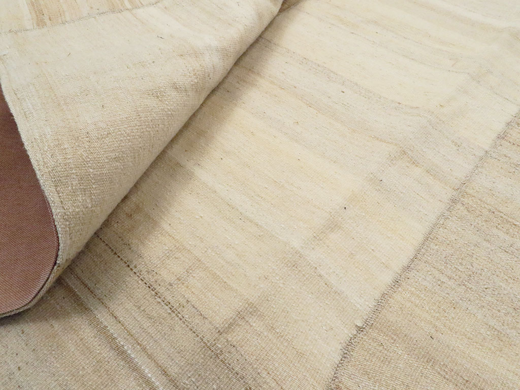 Contemporary Persian Flatweave Kilim Rug, No.28523 - Gss