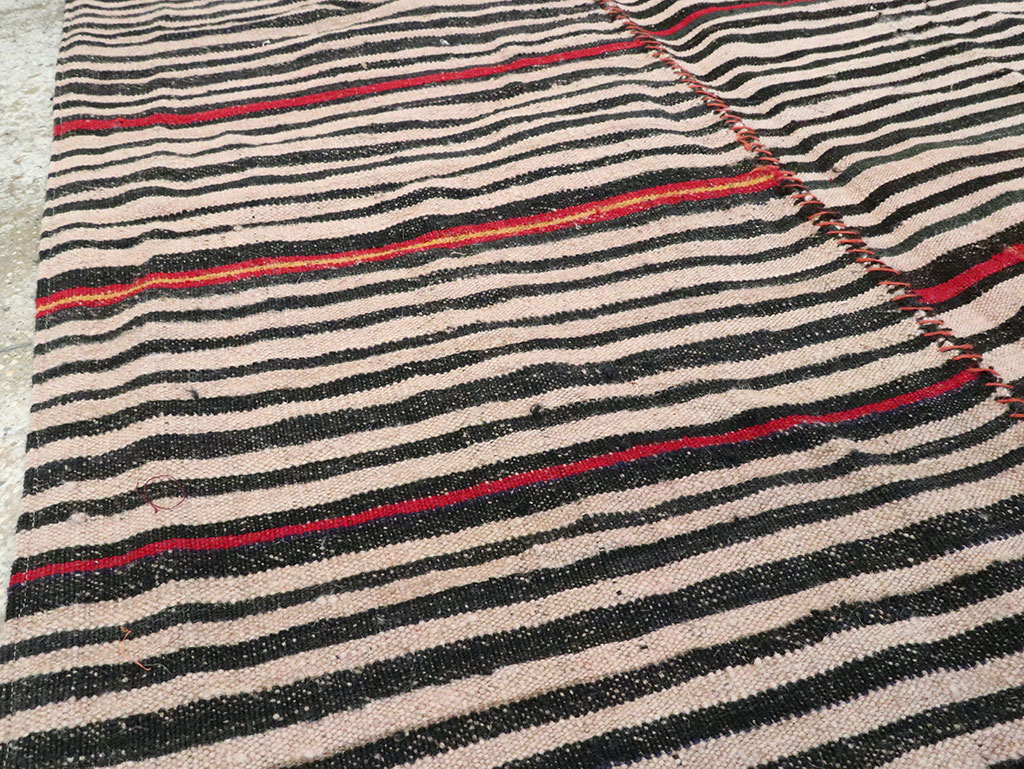 Vintage Persian Flatweave Kilim Accent Rug, No.28530 - Gss