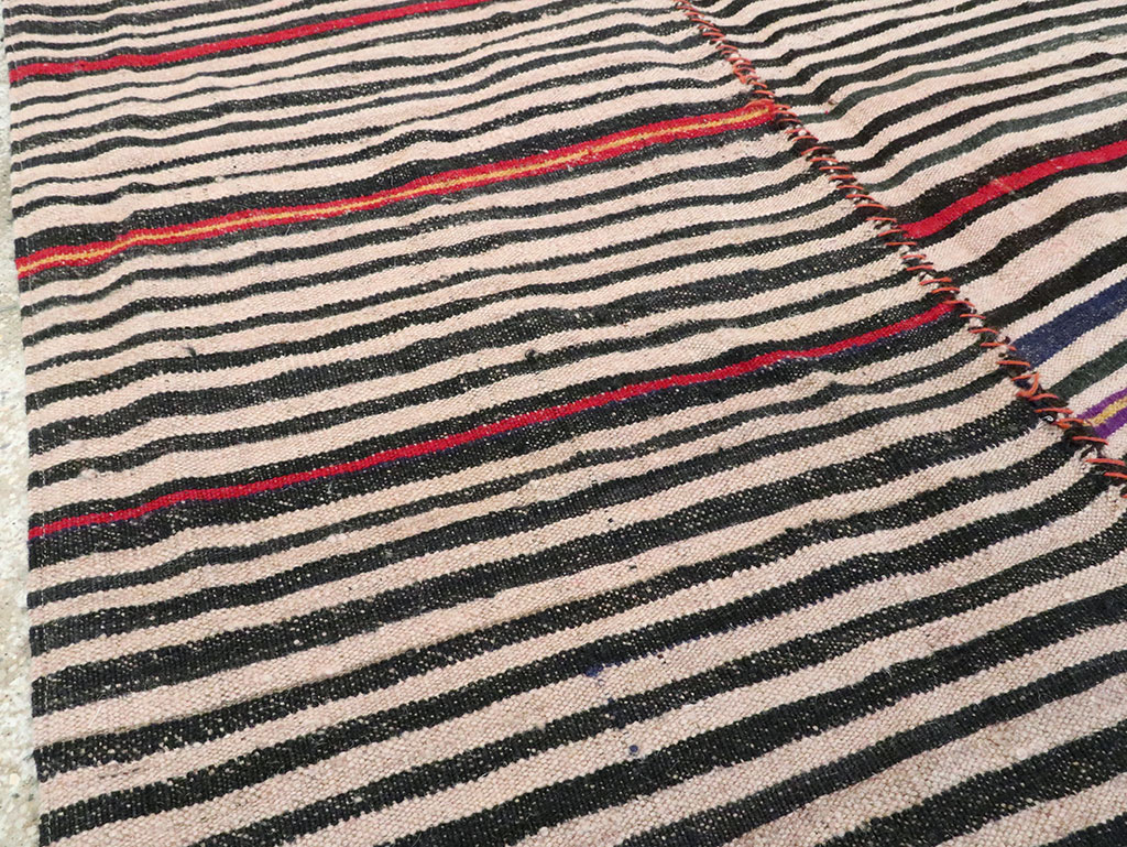 Vintage Persian Flatweave Kilim Accent Rug, No.28530 - Gss