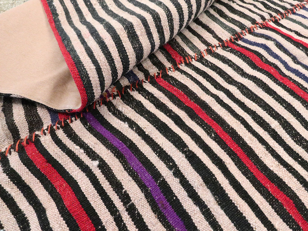 Vintage Persian Flatweave Kilim Accent Rug, No.28530 - Gss