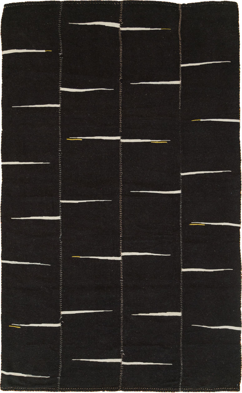 Contemporary Persian Flatweave Kilim Accent Rug, No.28542 - Gss