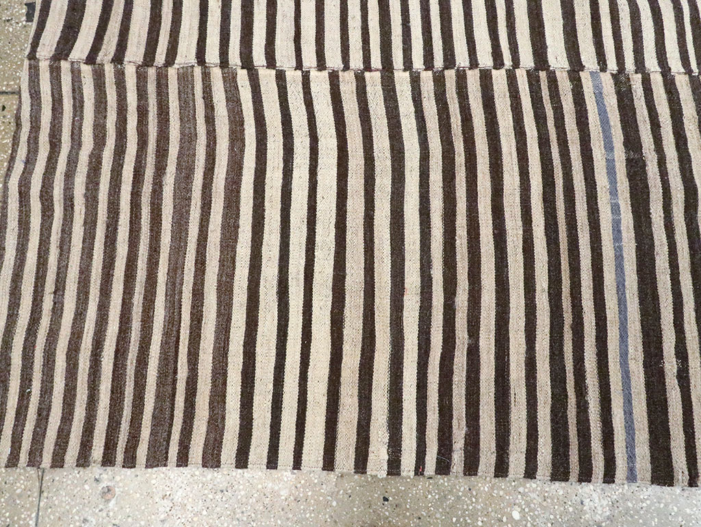 Vintage Persian Flatweave Kilim Accent Rug, No.28543 - Gss