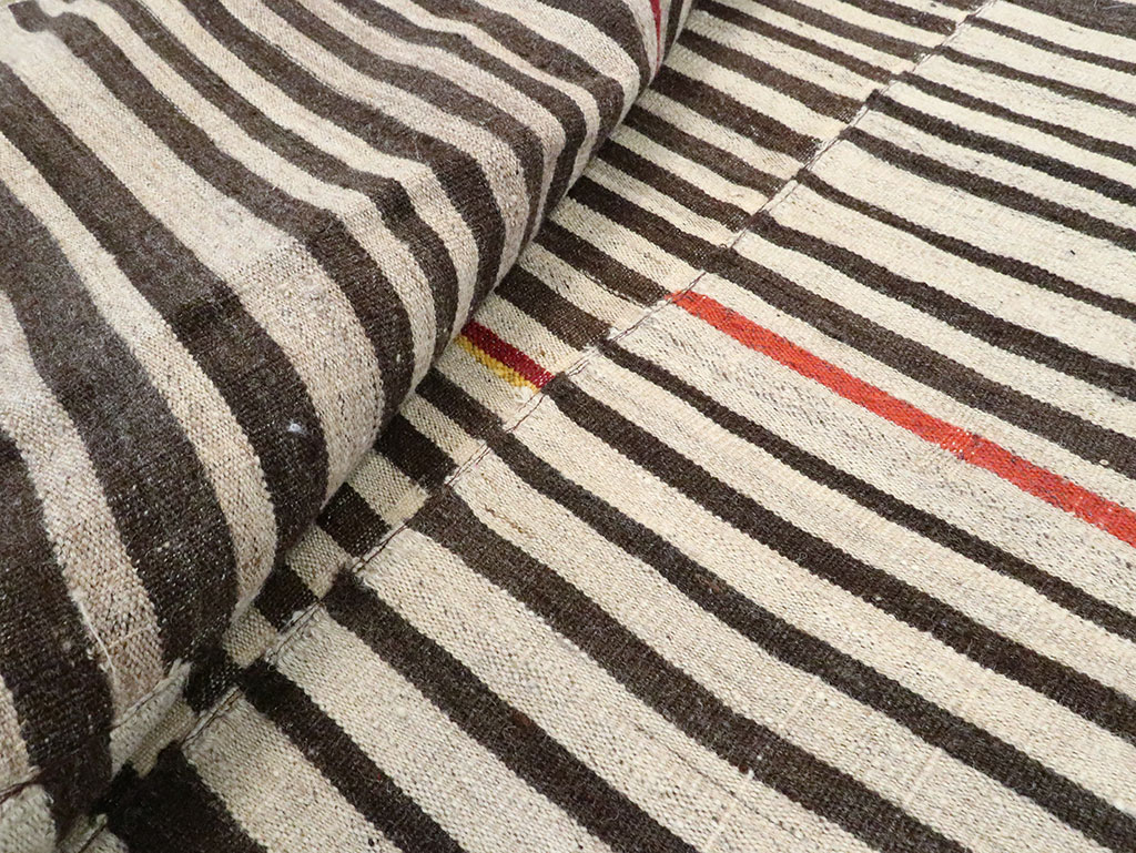 Vintage Persian Flatweave Kilim Accent Rug, No.28543 - Gss