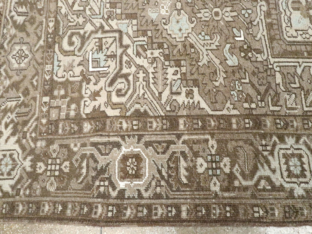 Vintage Persian Heriz Carpet, No.28750 - Gss