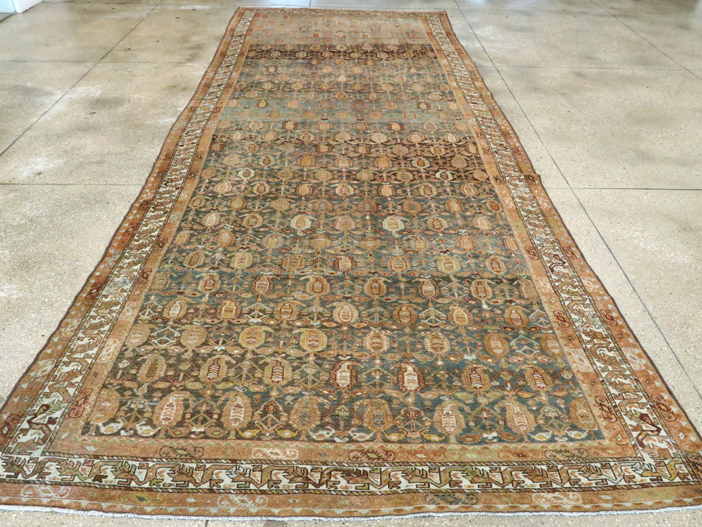 Antique Persian Malayer Large Gallery Carpet, No.28751 - Gss