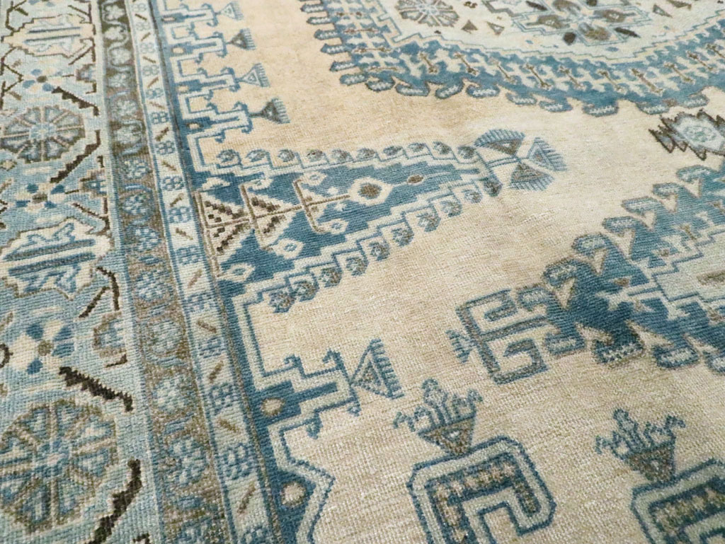 Vintage Persian Veece Accent Carpet, No.28843 - Gss