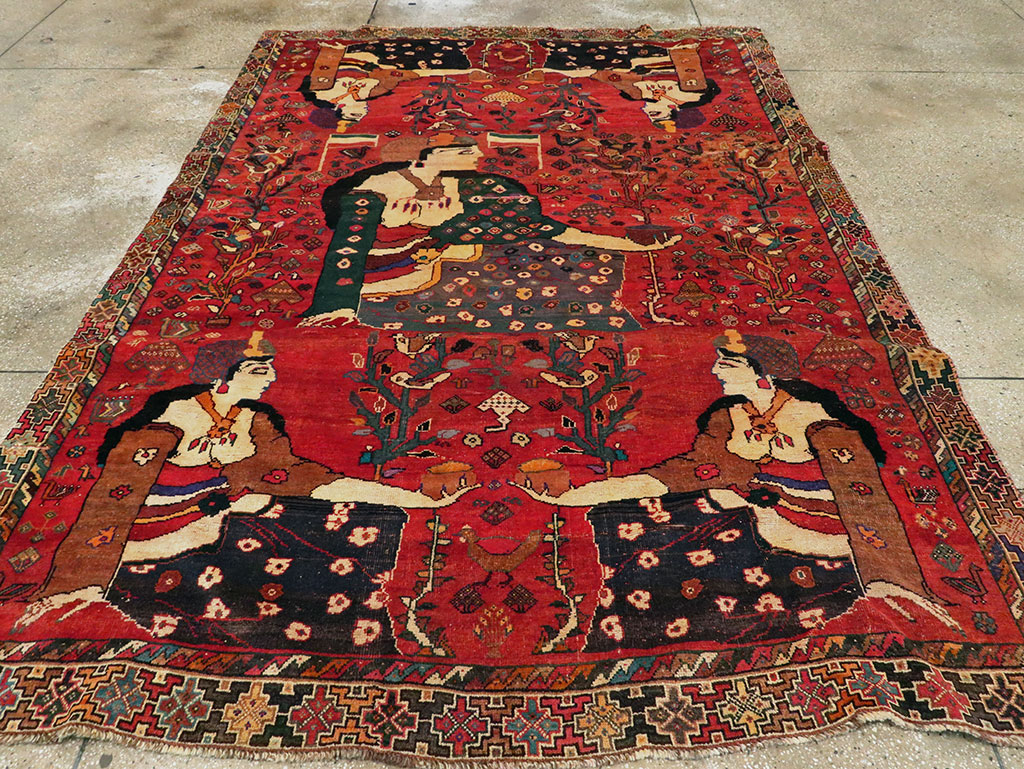 Vintage Persian Shiraz Pictorial Accent Carpet, No.28873 - Gss