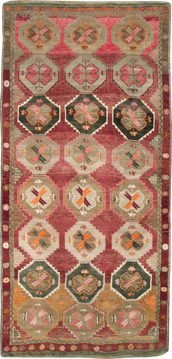 Vintage Turkish Anatolian Large Gallery Carpet, No.28879 - Gss