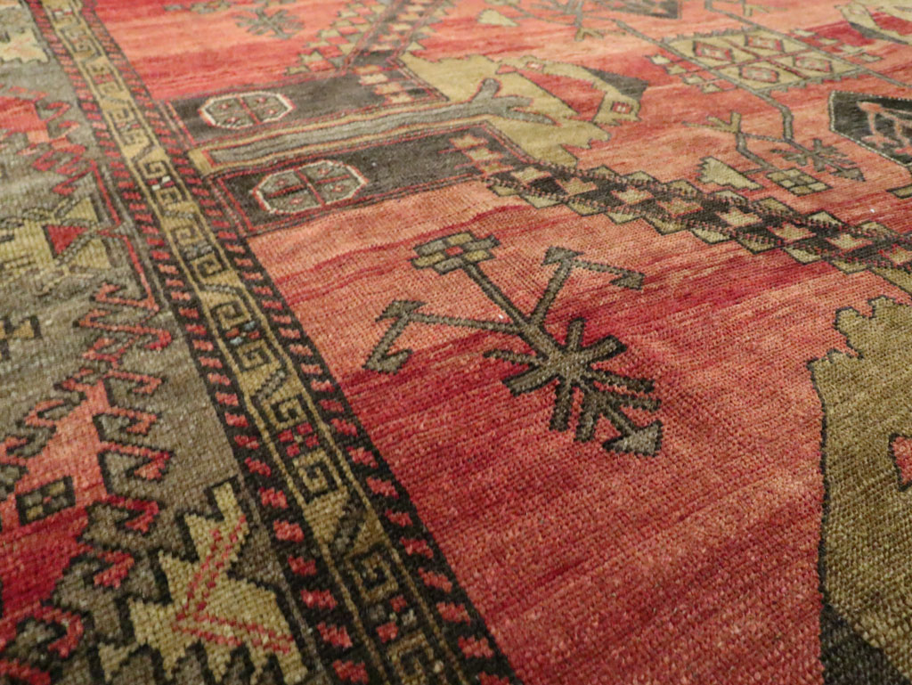 Vintage Turkish Anatolian Accent Rug, No.28886 - Gss