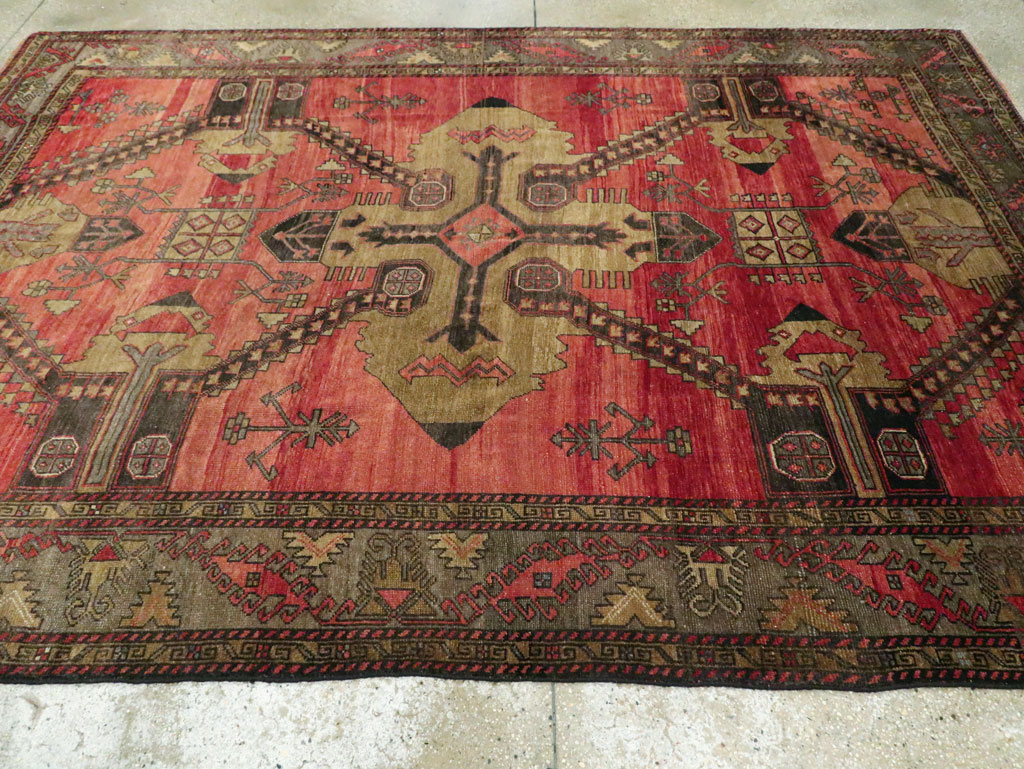 Vintage Turkish Anatolian Accent Rug, No.28886 - Gss