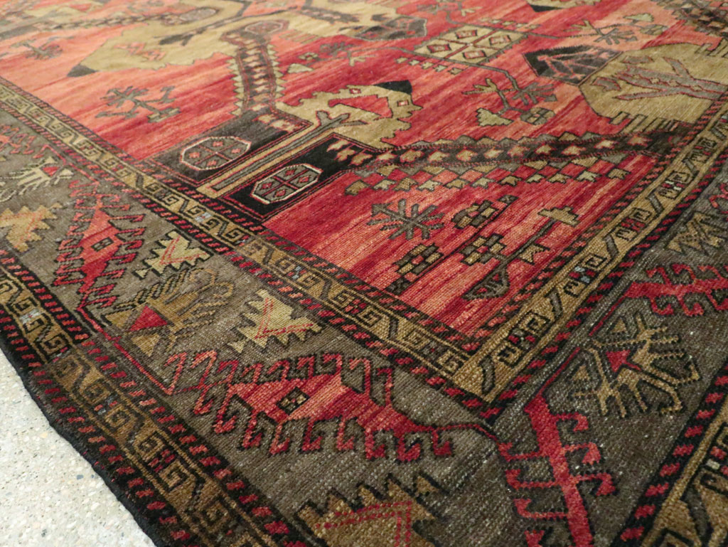 Vintage Turkish Anatolian Accent Rug, No.28886 - Gss