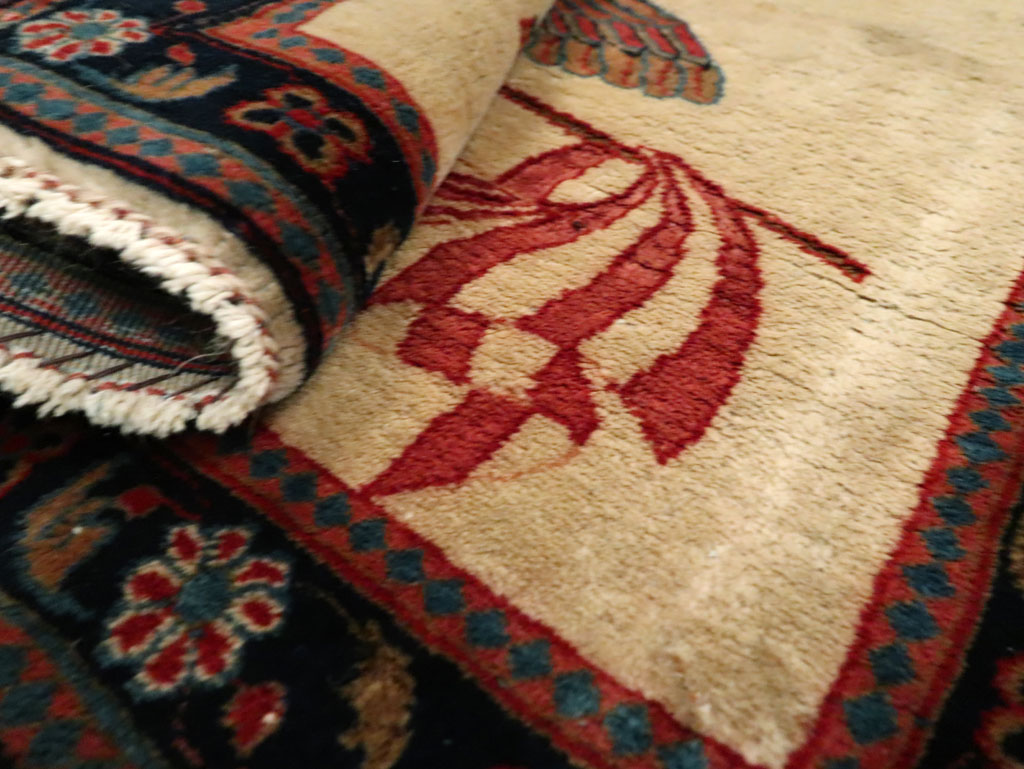 Antique Persian Kashan Flag Pictorial Rug, No.28889 - Gss