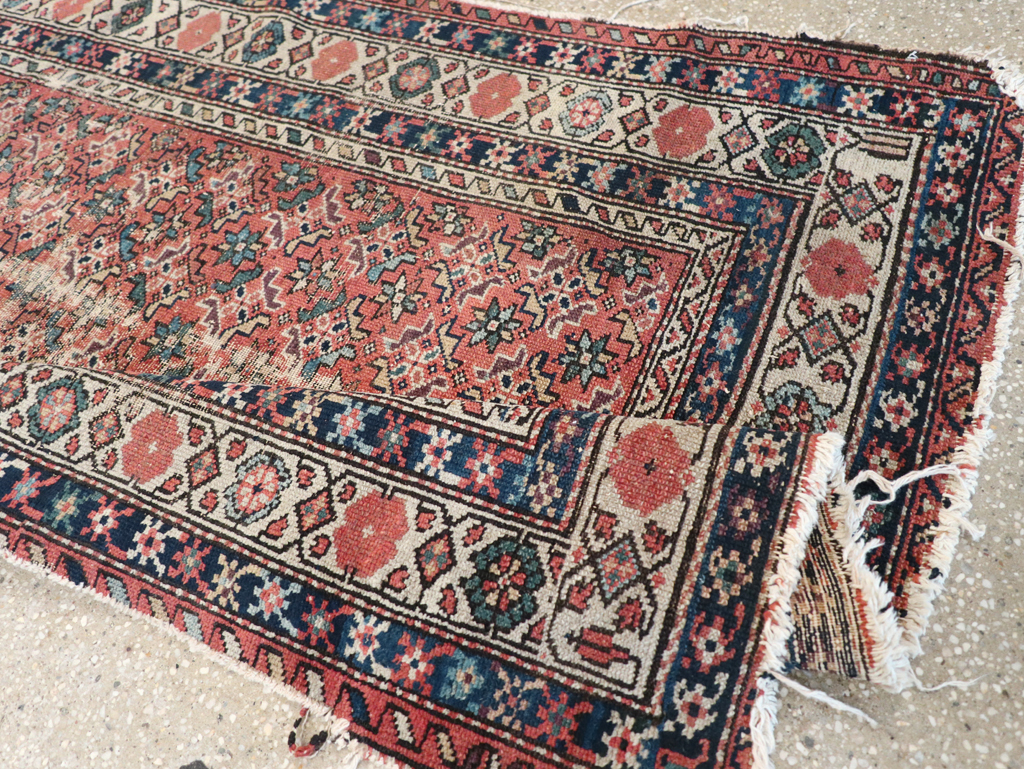 Antique Distressed Malayer Rug, No.28892 - Gss
