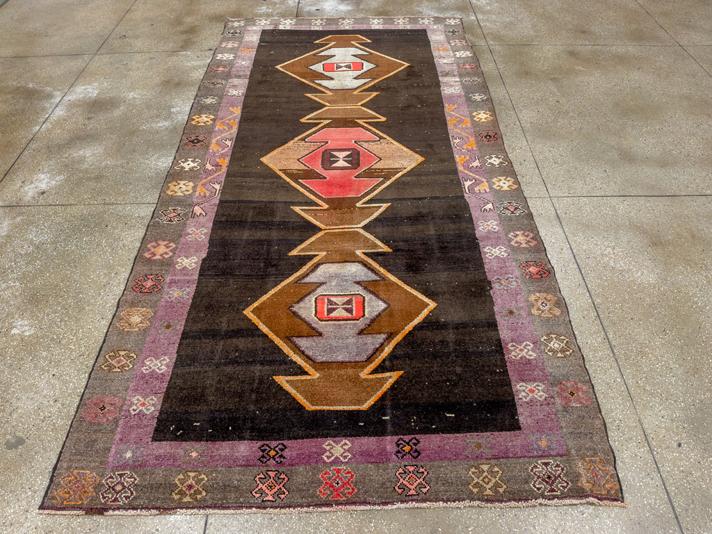Vintage Turkish Anatolian Gallery Carpet, No.28907 - Gss
