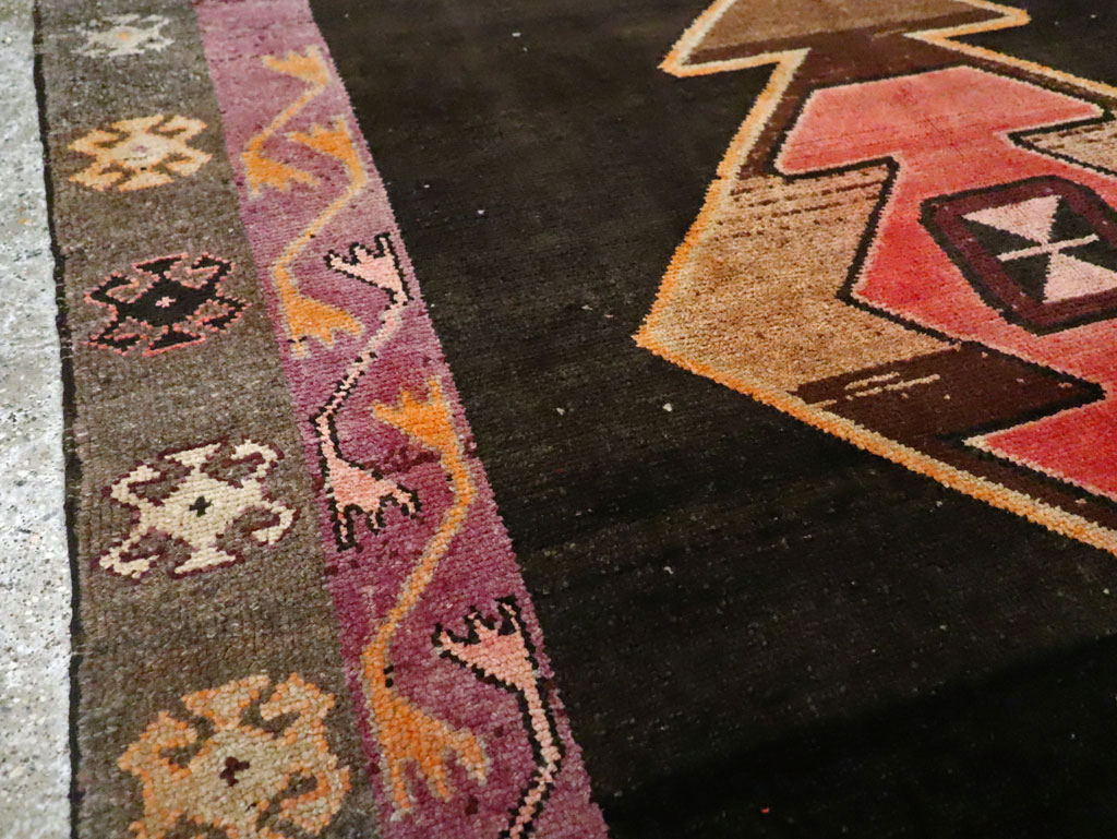 Vintage Turkish Anatolian Gallery Carpet, No.28907 - Gss