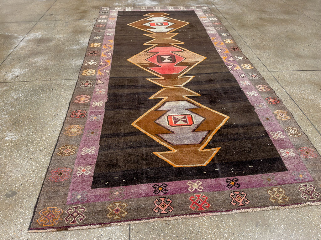 Vintage Turkish Anatolian Gallery Carpet, No.28907 - Gss
