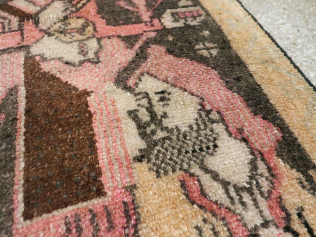 Vintage Turkish Pictorial Anatolian Throw Rug, No.28909 - Gss