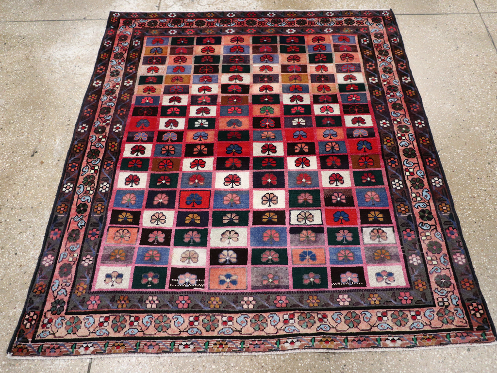Vintage Persian Mahal Rug, No.28913 - Gss