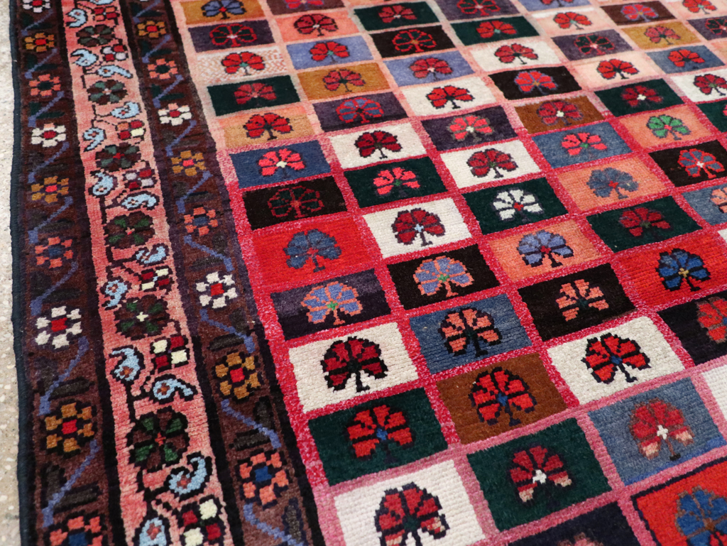 Vintage Persian Mahal Rug, No.28913 - Gss