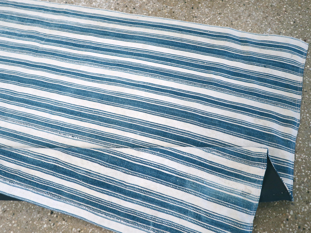 Vintage Persian Flatweave Kilim Throw Rug, No.28923 - Gss