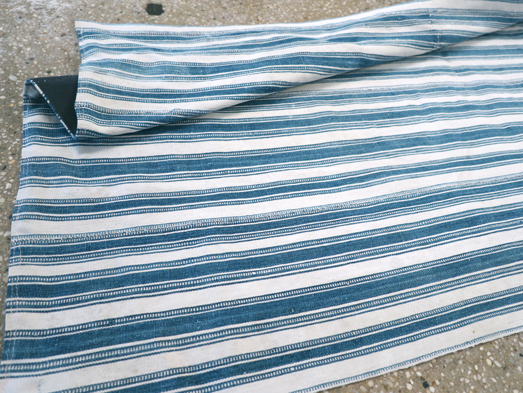 Vintage Persian Flatweave Kilim Throw Rug, No.28923 - Gss