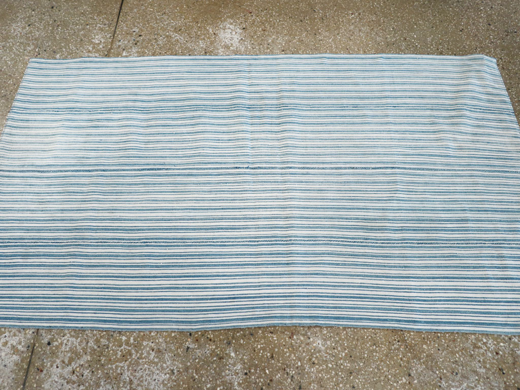 Vintage Persian Flatweave Kilim Throw Rug, No.28925 - Gss